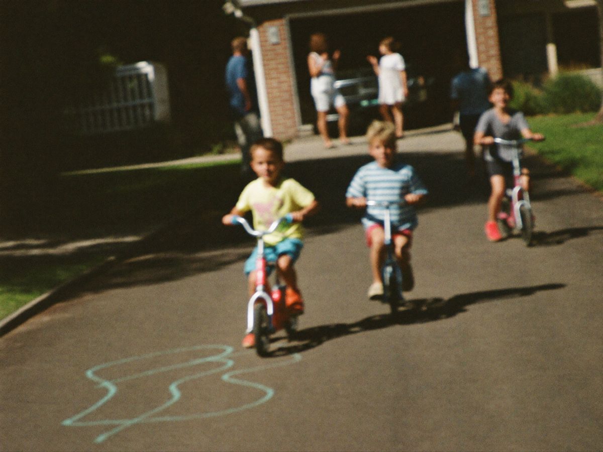 Kids on bikes in a cul-de-sac