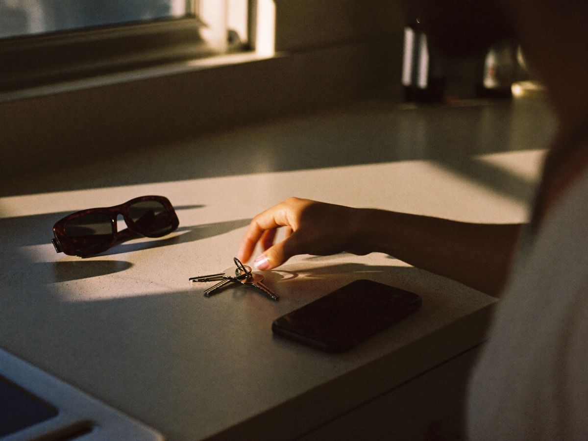 House keys on a kitchen counter